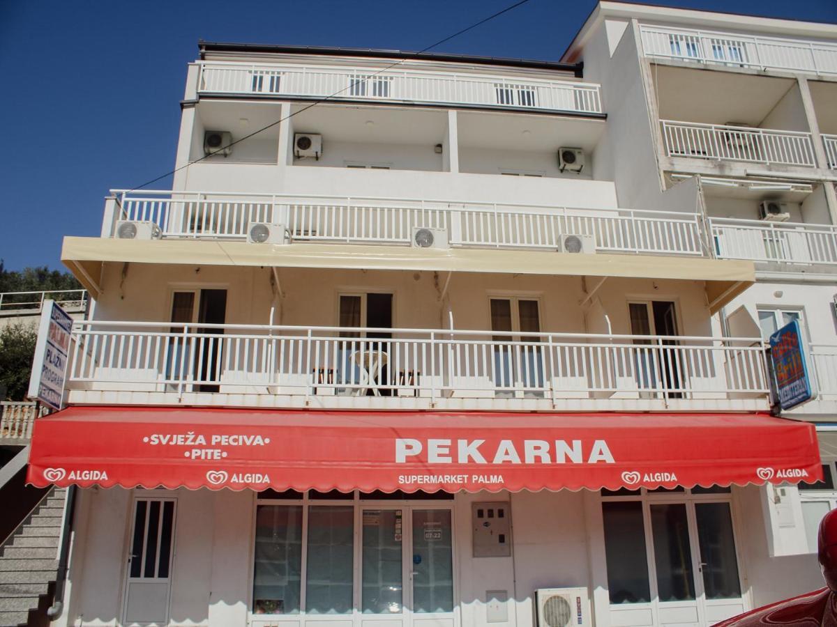 Apartments And Rooms Mato Neum Exterior photo